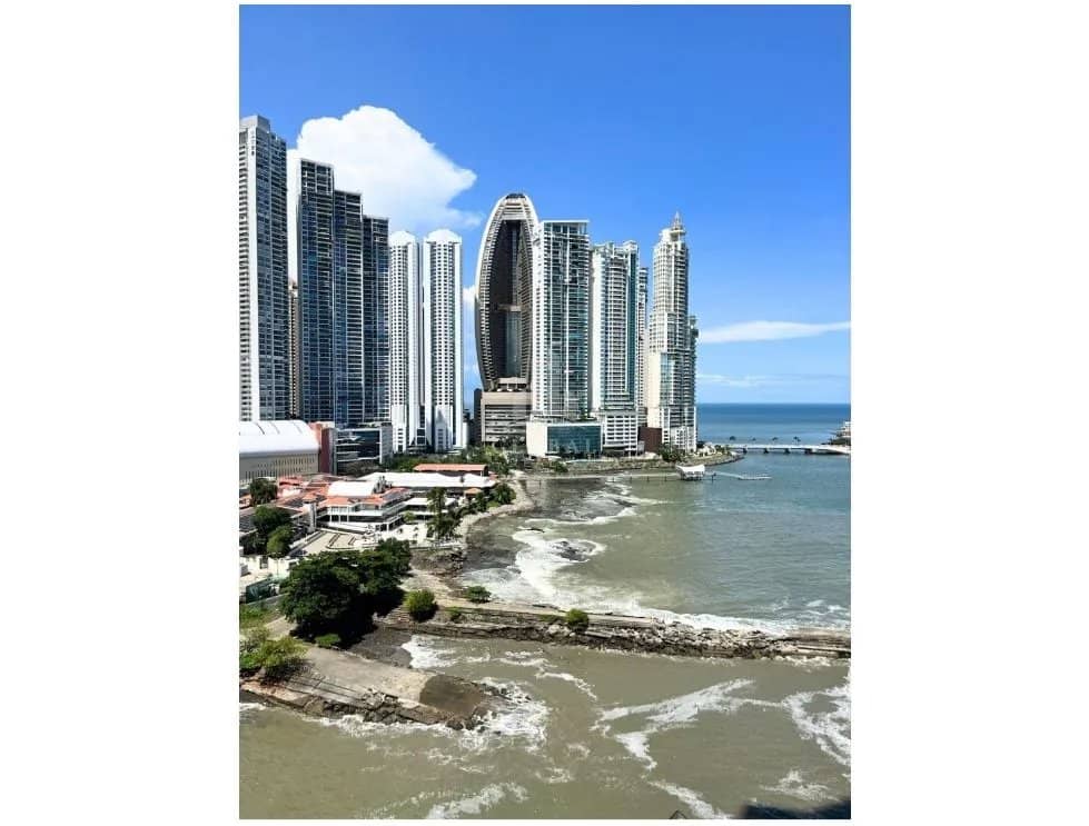 Se Vende Apartamento en PH Ocean Front Punta Paitilla - foto 1