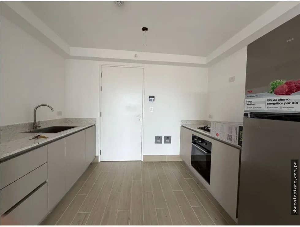 Alquiler de Apartamento en PH Armonía, Ave. Balboa - foto 1