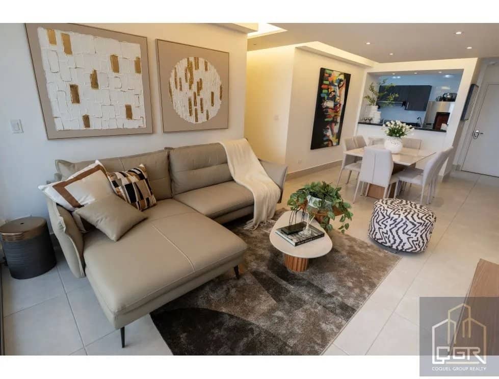 VENTA DE APARTAMENTO EN PH SKY POINT TOWER - foto 1
