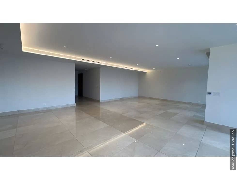 VENTA – EXCLUSIVO APARTAMENTO EN PH AZALEA - foto 1