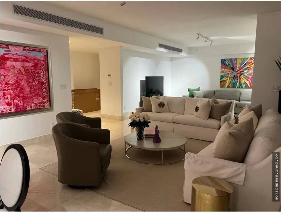 VENTA – ELEGANTE APARTAMENTO EN GREENGARDEN PANAMÁ - photo 1