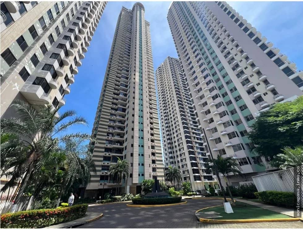 Apartamento en Venta o Alquiler – PH San Francisco Bay - photo 1