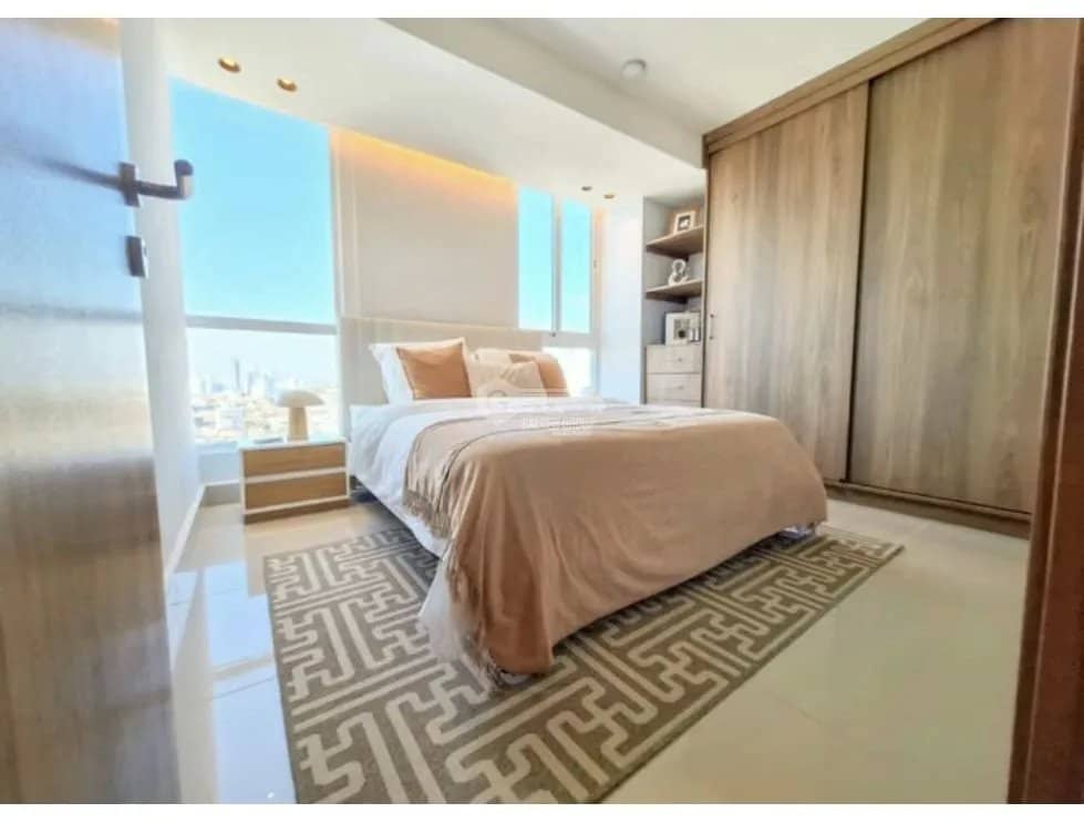 VIA ESPAÑA / ALTO RIO / 76M / 3 HABITACIONES / ESTUDIO / VISTA AL MAR - foto 1