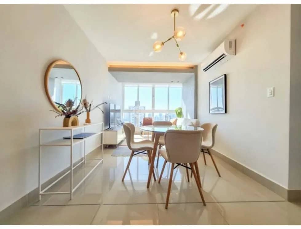 VIA ESPAÑA / ALTO RIO / 79M / 3 HABITACIONES / ESTUDIO / VISTA AL MAR - foto 1