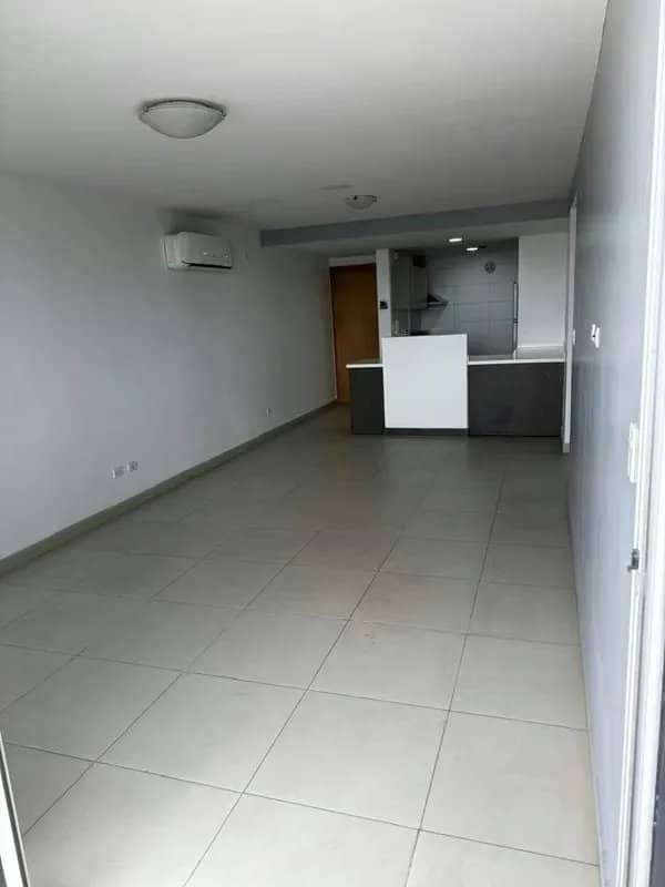 Moderno Apto en El Carmen 95m² Vista Panorámica y Línea Blanca Nueva $1,150 - foto 1