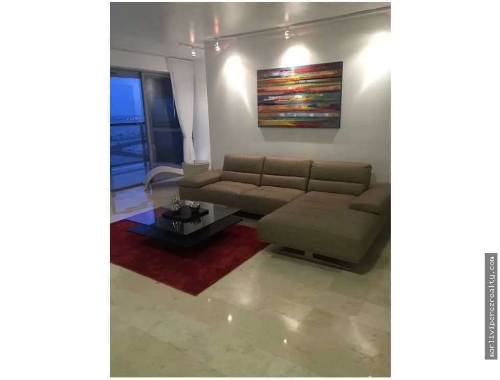 Alquiler de apartamento en Avenida Balboa - foto 1