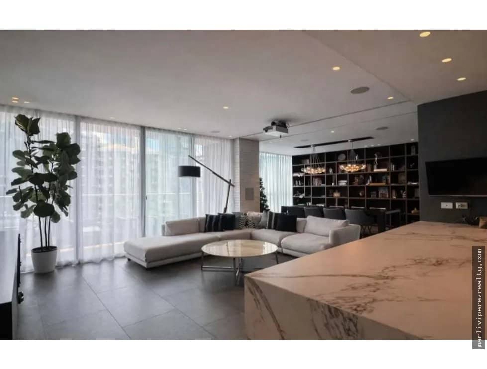 Apartamento en Alquiler Amoblado en Punta Pacífica - foto 1