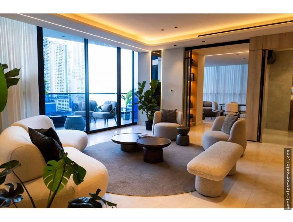 Venta de Apartamento Amueblado en Paitilla - photo 1