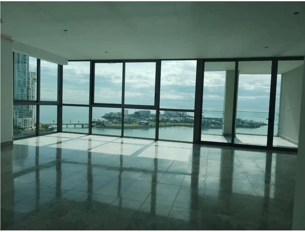 Apartamento en venta PH Sea Point en Paitilla - photo 1