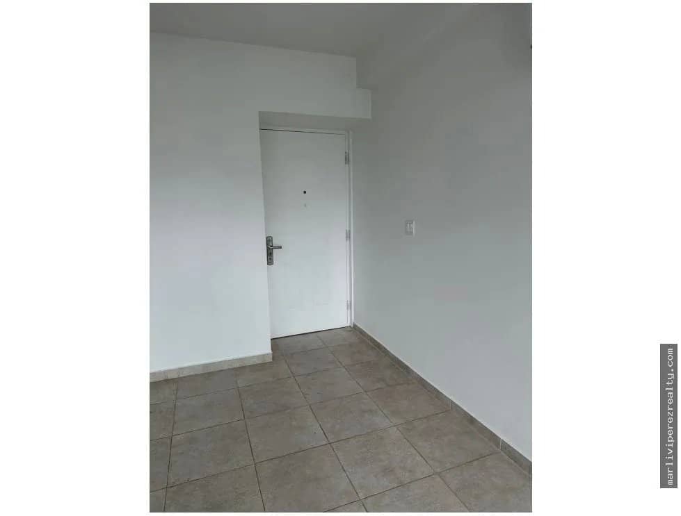 Alquiler de Apartamento en Obarrio - photo 1