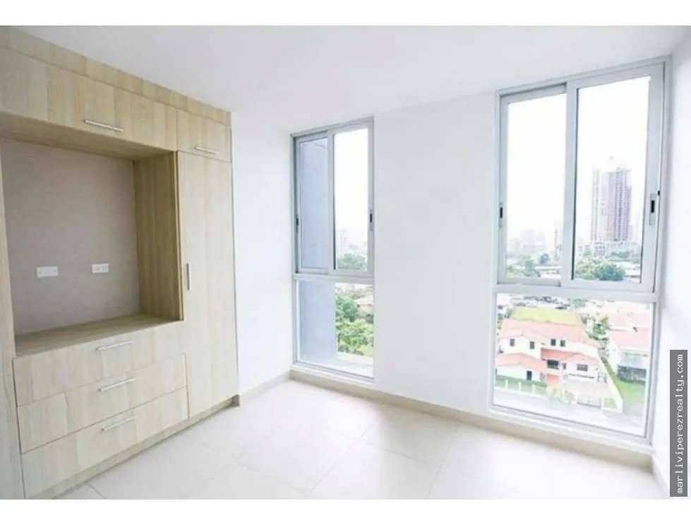 Alquiler de Apartamento en El Carmen - foto 1