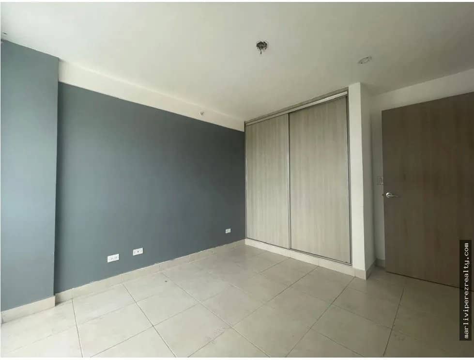 Venta de apartamento en Plaza Edison, Betania - photo 1