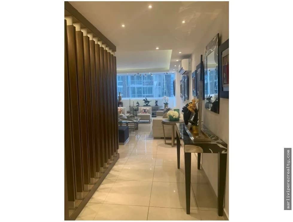 Venta de apartamento en Obarrio - foto 1