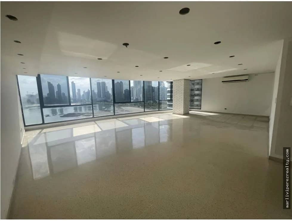 Apartamento en Venta Paitilla - photo 1