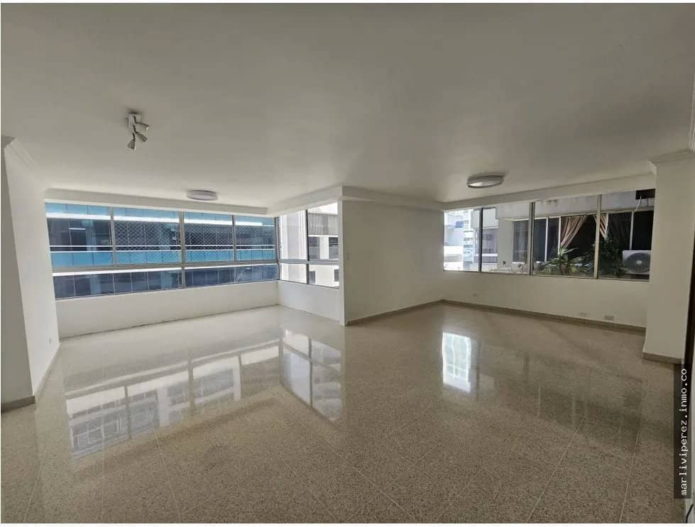 VENTA DE APARTAMENTO EN MARBELLA, GANGA - photo 1