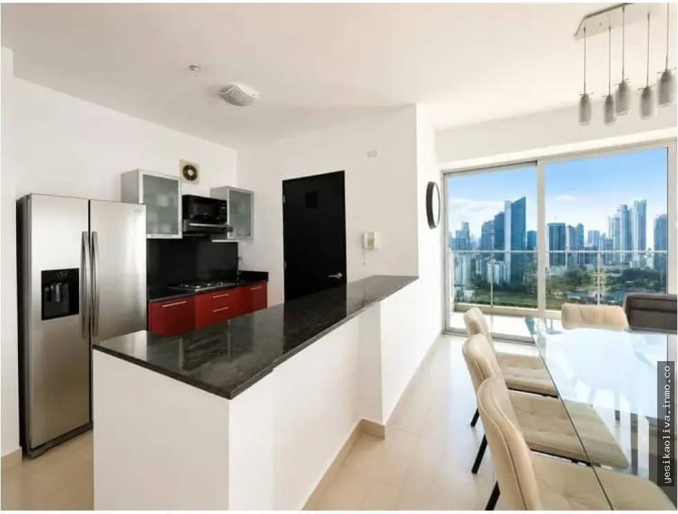 Venta de apartamento en avenida Balboa - photo 1