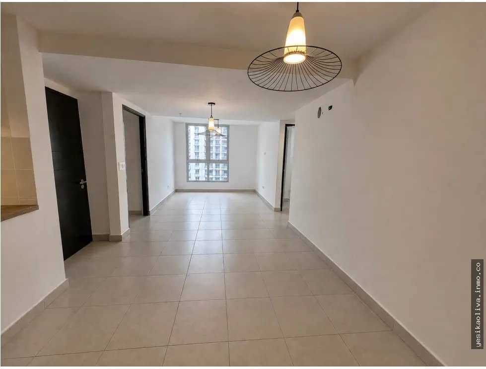 Venta de apartamento en Vía España - photo 1