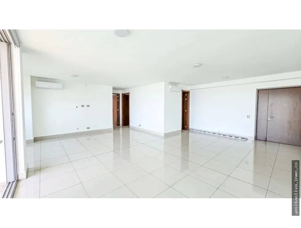 Ventas de Apartamentos en Costa Del Este - photo 1