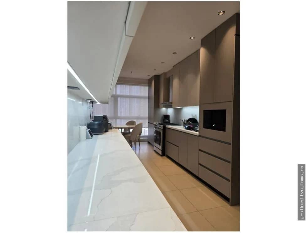 Venta de Apartamento en Punta Pacifica - photo 1