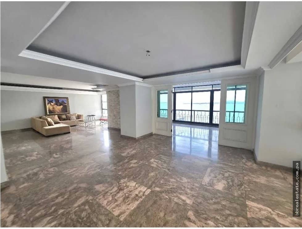 Venta de Apartamento en el PH Maresias, Paitilla - foto 1