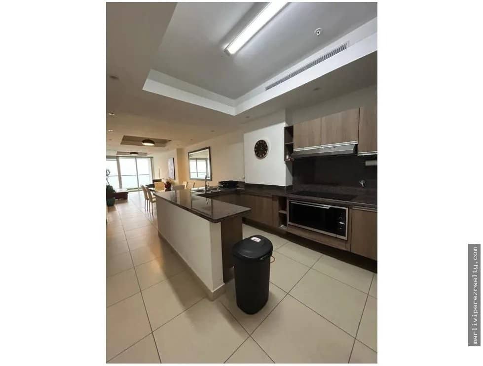 Apartamento en Venta en Avenida Balboa - photo 1
