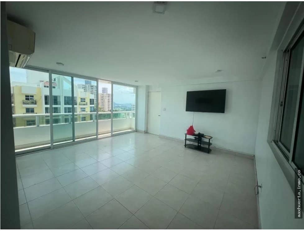 Venta Apartamento PH El Mare, Plaza Edison - foto 1