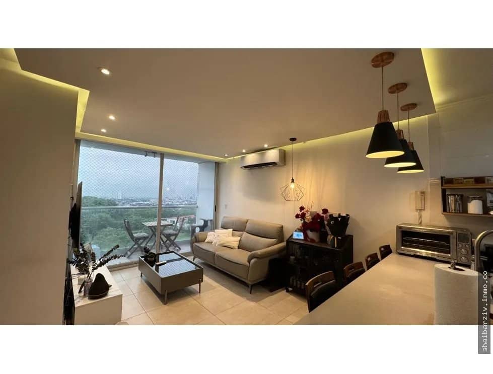 SE ALQUILA LINDO APARTAMENTO EN PH SKY POINT, TUMBA MUERTO - foto 1