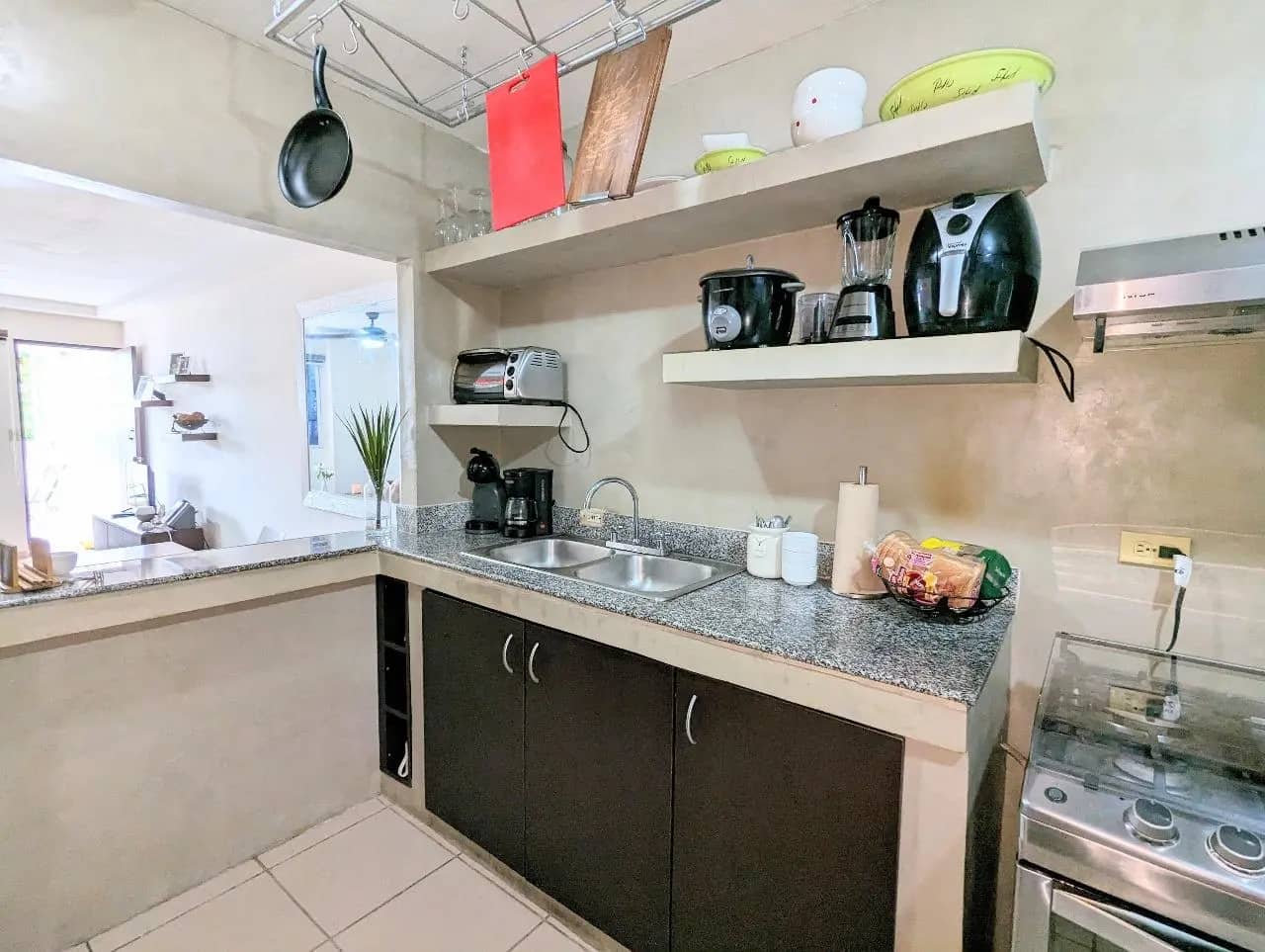Hermoso apartamento con terraza en Betania - foto 1