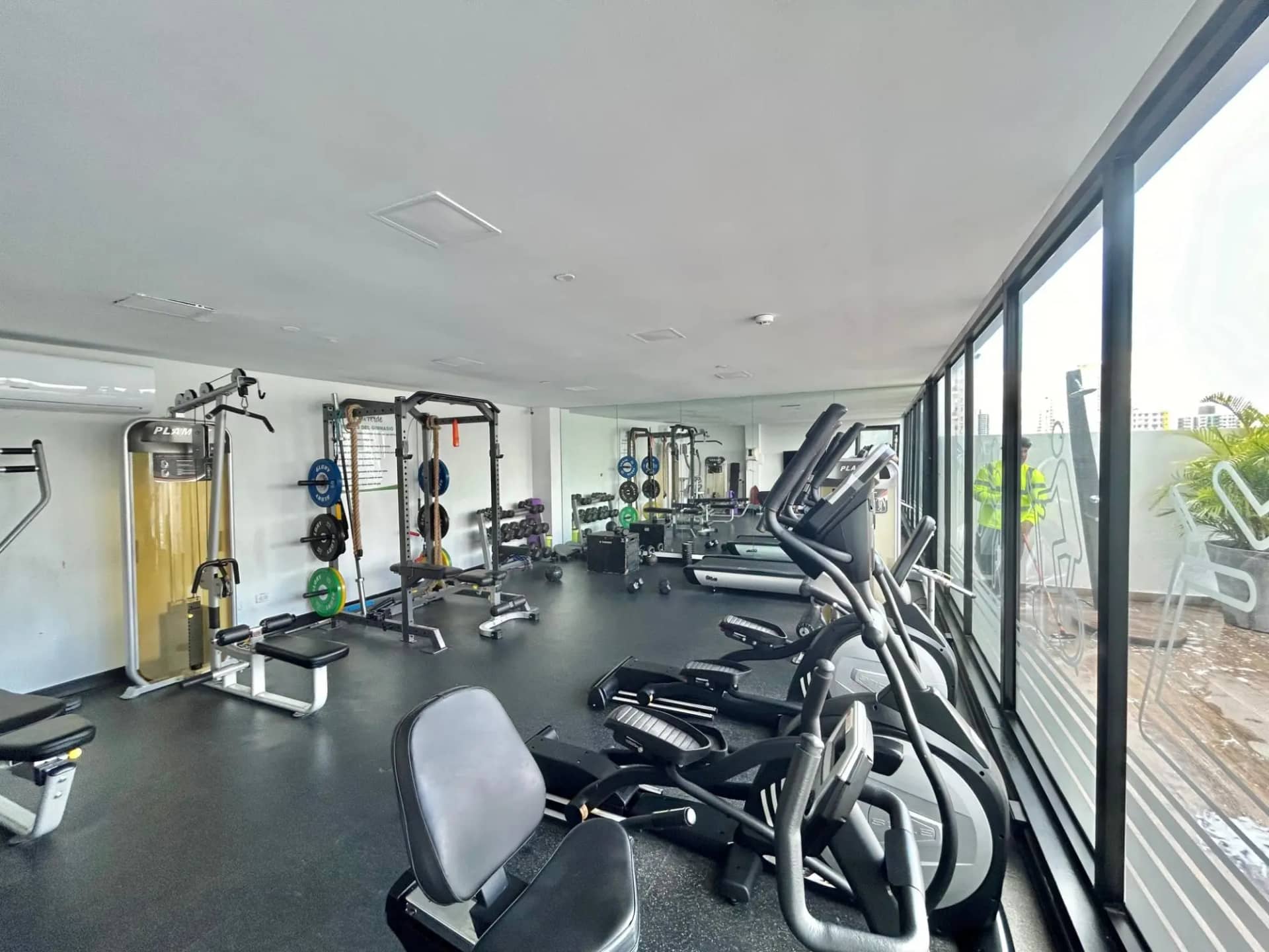 VENTA APARTAMENTO PH VISTA VERDE - photo 1