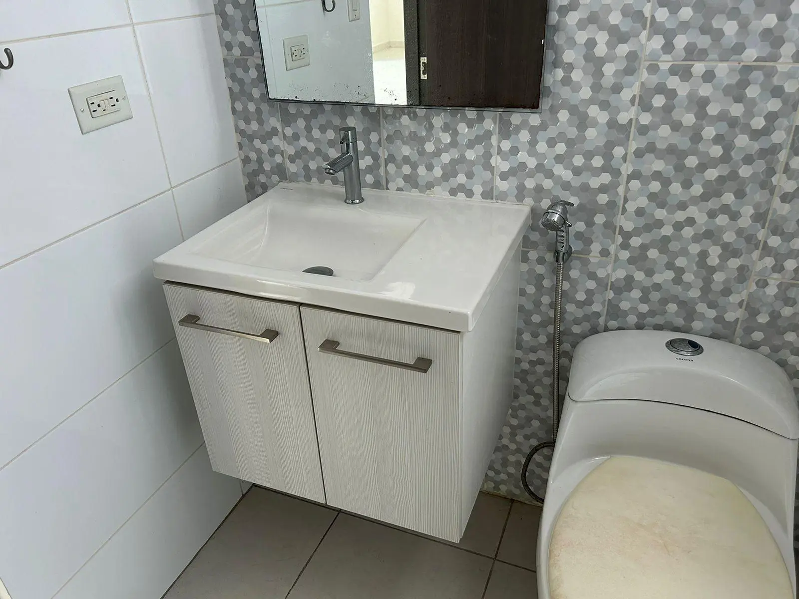 Se Vende Apartamento en Ph Miro, Reposeido - photo 1