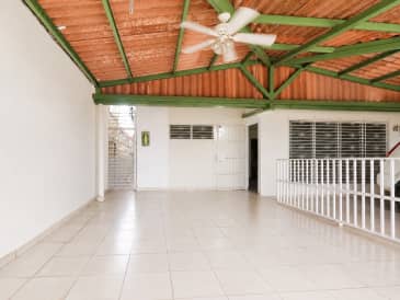 Venta de casa en Altos de Las Acacias, Don Bosco - foto 1