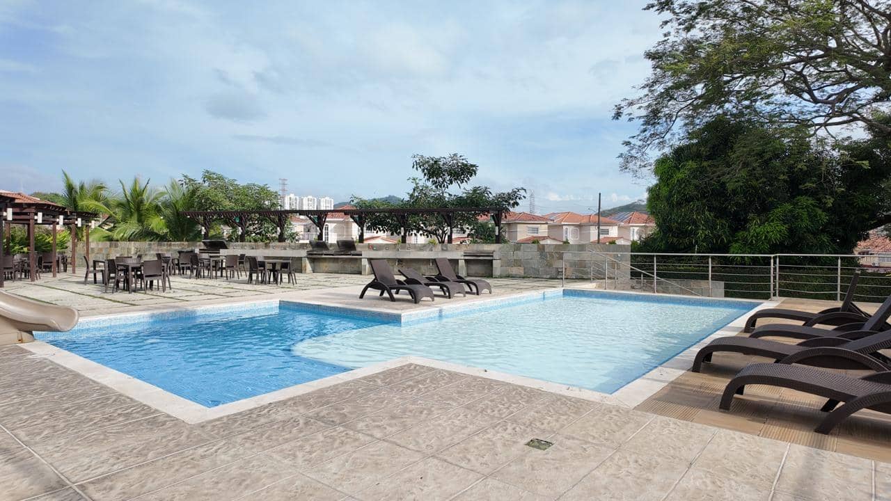 Venta de apartamento en condado country club - foto 1