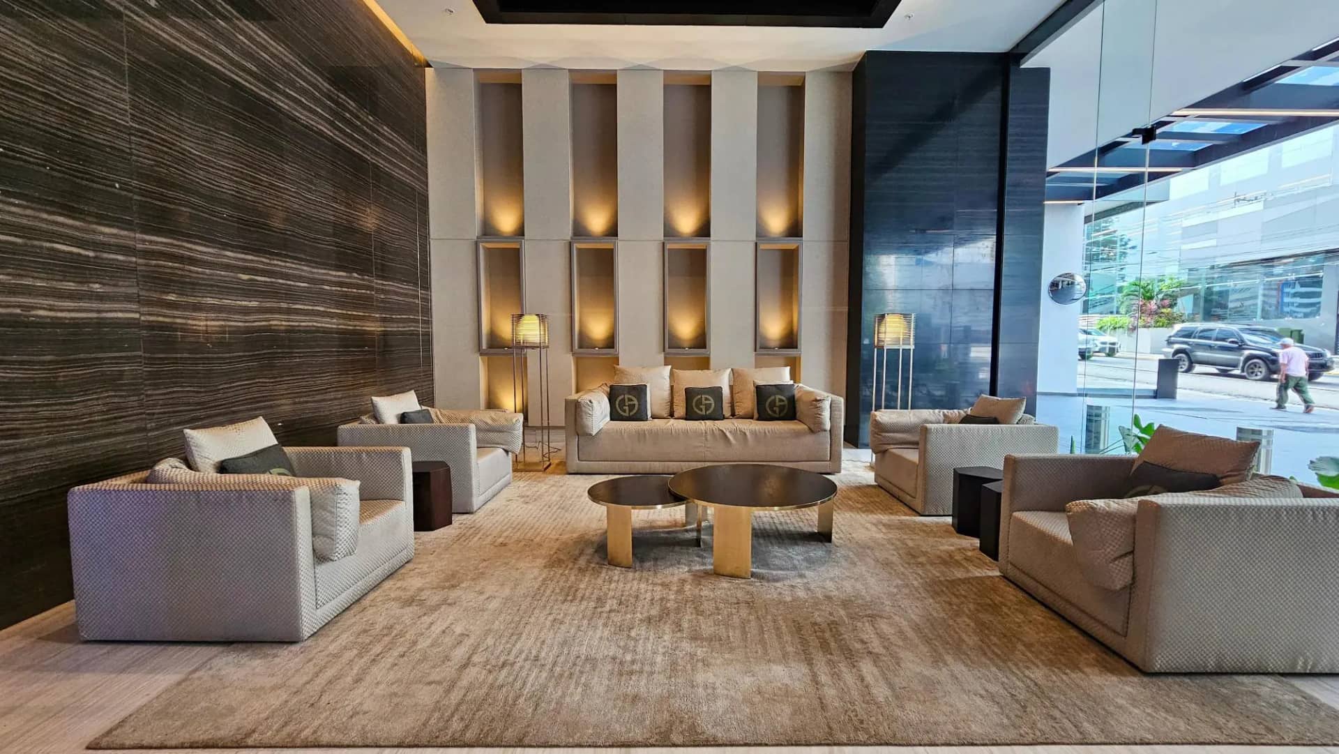 ESPECTACULAR APT EN NUOVO BY ARMANI - 103 M2 - foto 1