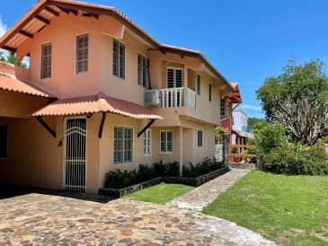 Venta de casa en Playa Malibu, Chame - foto 1