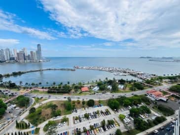 Se vende bonito apartamento frente a la bahia. - foto 1