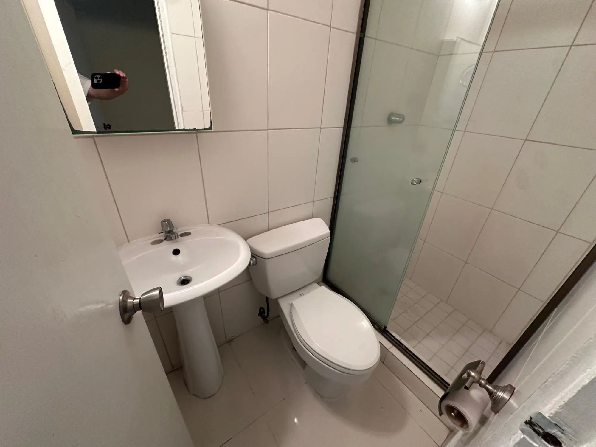 SE VENDE APARTAMENTO EN MARBELLA - foto 1
