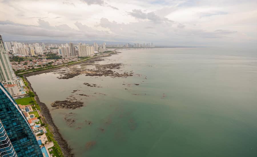 Apartamento amueblado de 2 dormitorios mas estudio con vistas al mar.Venta - photo 1