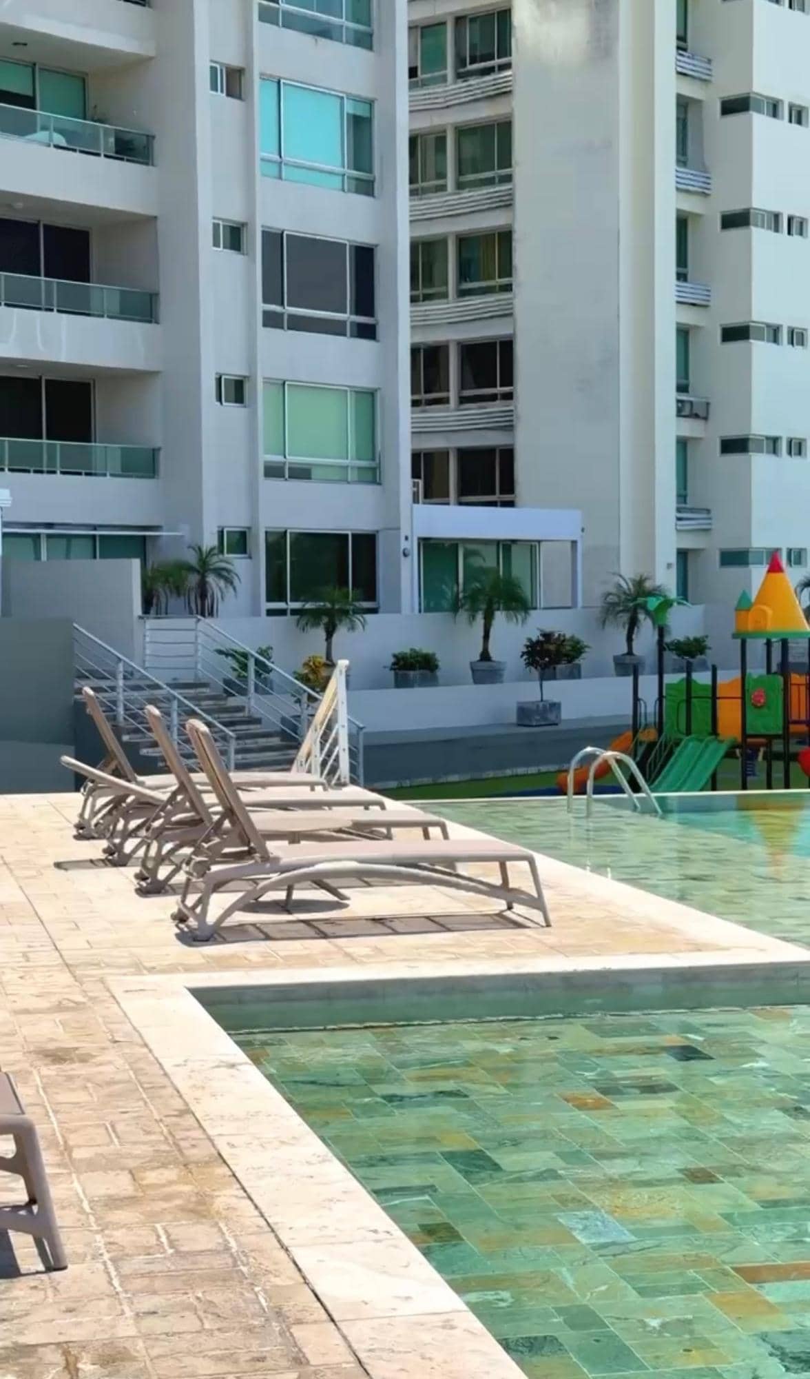Apartamento en venta frente al mar - foto 1