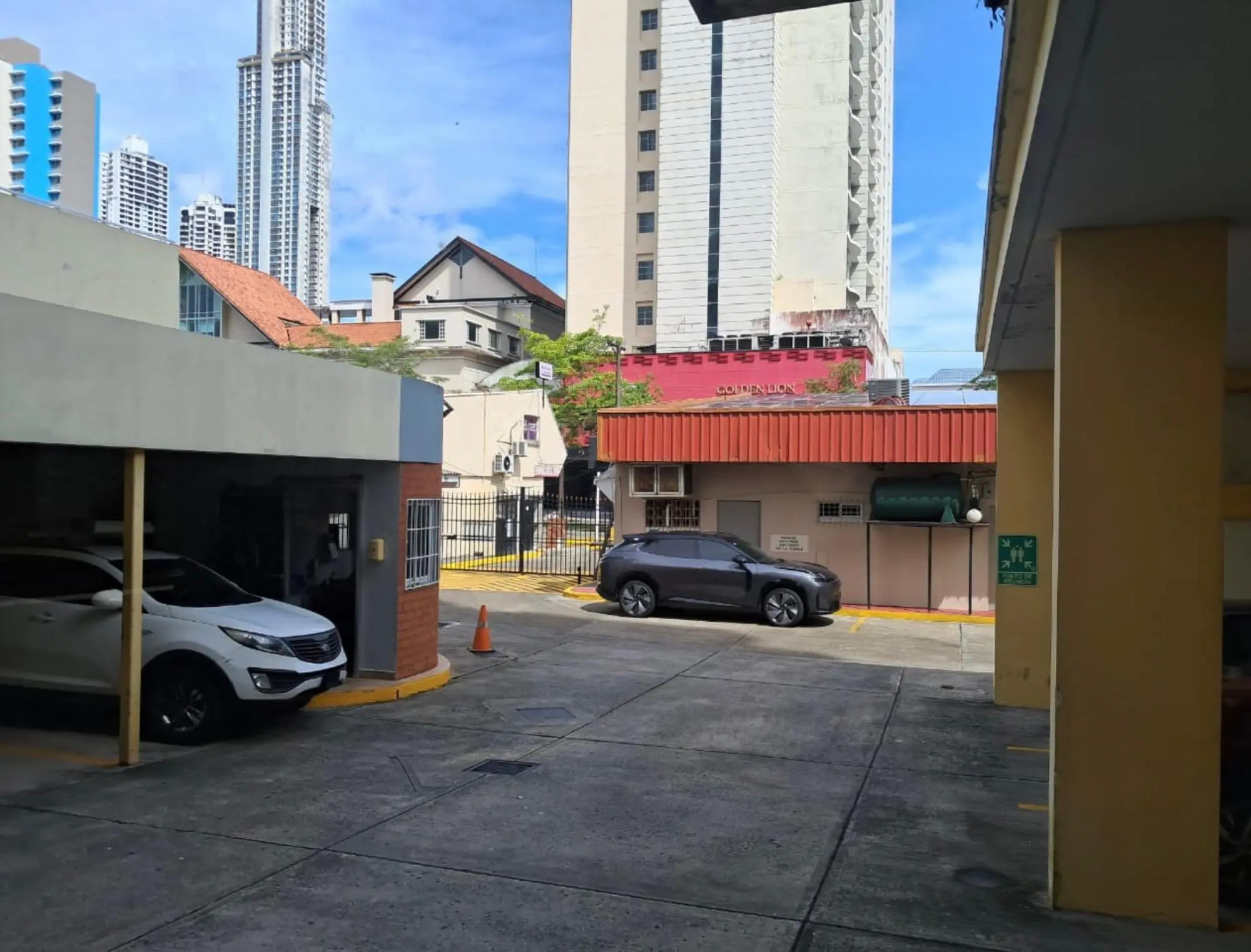 VENTA DE APARTAMENTO EN EL DORADO - foto 1