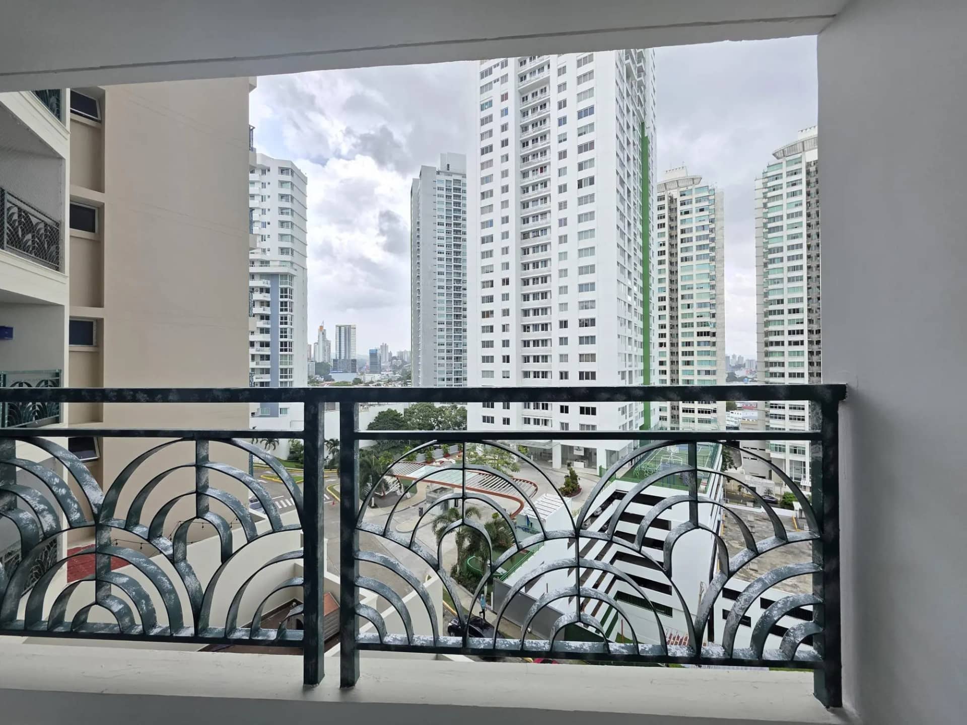 VENTA DE APARTAMENTO EN EDISON PARK - foto 1