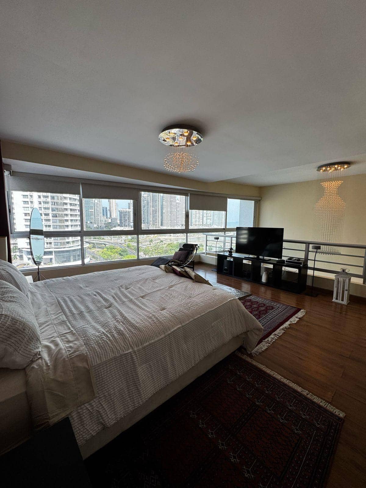 Se Vende apto estilo loft en Bayfront - foto 1