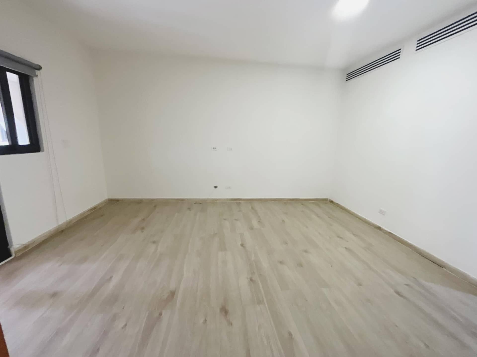 SE VENDE APARTAMENTO PLANTA BAJA - foto 1