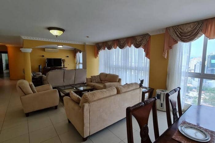 Se alquila apartamento en ph sol marina, marbella - foto 1