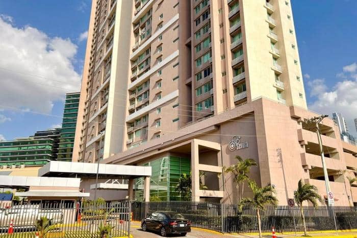 Venta de apartamento en costa del este - ph sevilla - foto 1