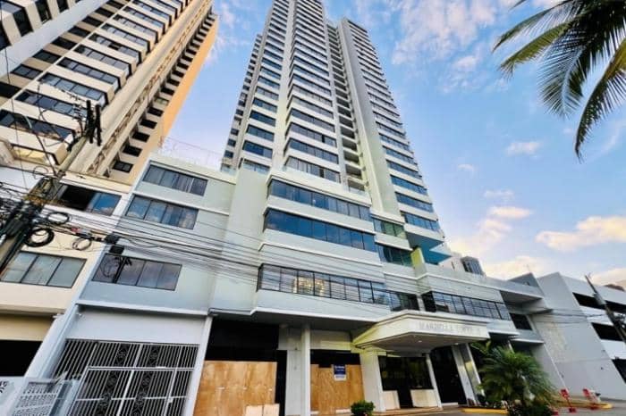 Venta de apartamento en marbella - ph marbella tower 2 - foto 1