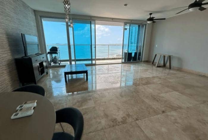 Alquiler de apartamento semi amoblado en punta pacifica, panamá - foto 1