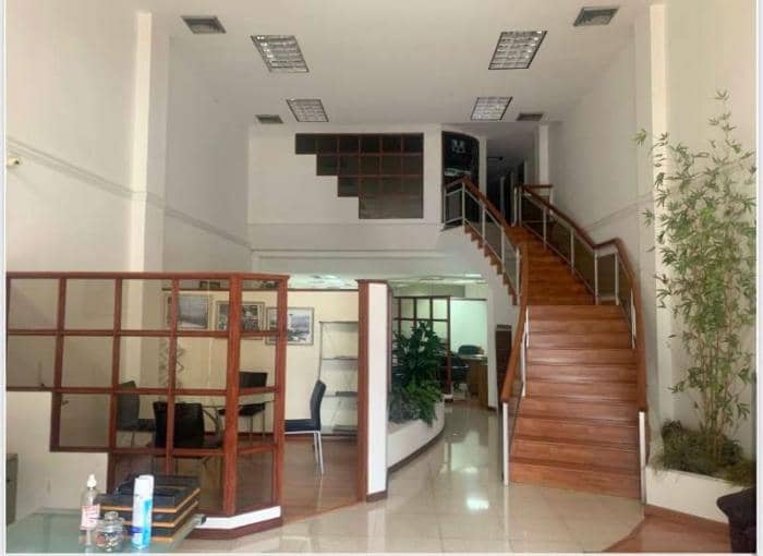 Se vende penthouse reposeído de 2 plantas en obarrio, panamá - photo 1