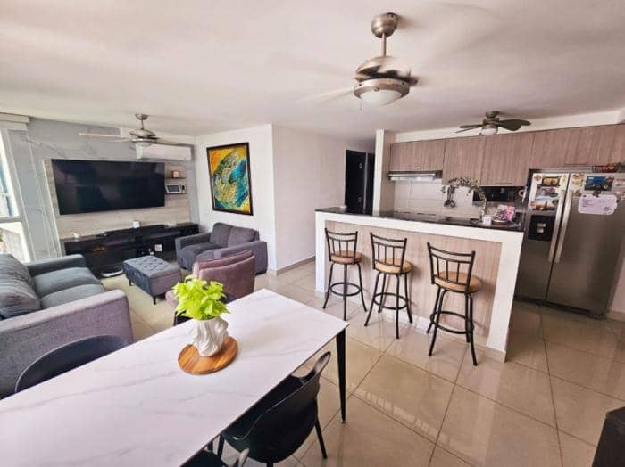 Venta de apartamento en ph coral towers, parque lefevre - foto 1