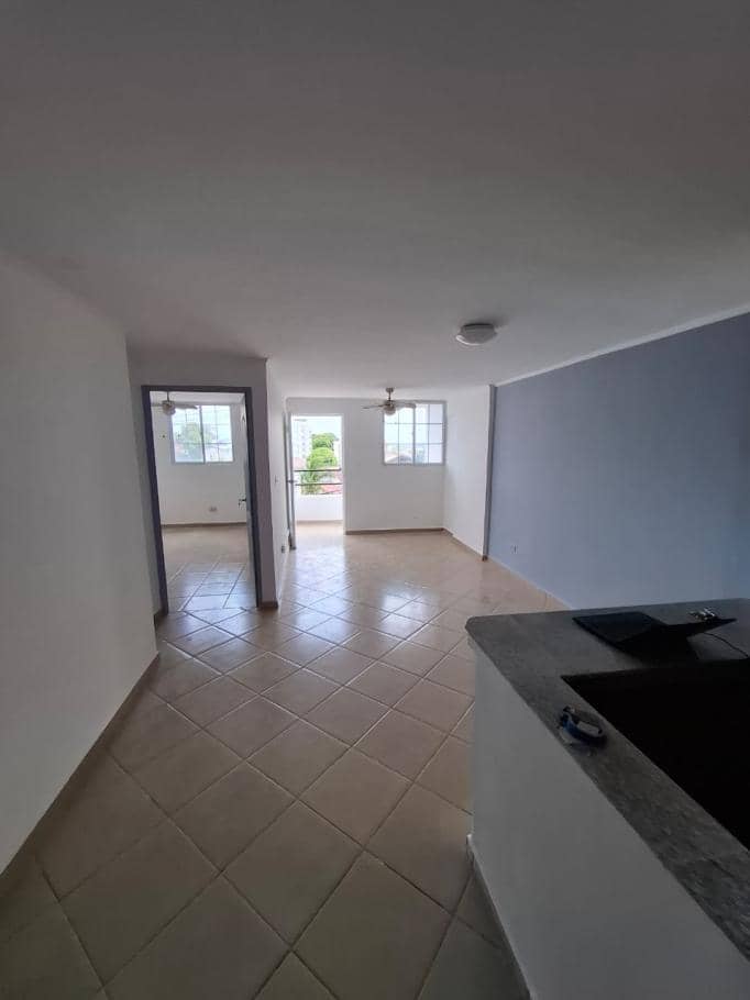 Venta de apartamento debajo de avalúo - foto 1