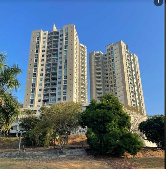Alquiler apartamento ph hyde park frente parque omar - foto 1